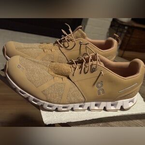 OC Men's Tan Sneakers